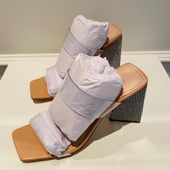 Brand new SCHUTZ Rhinestone Embellished Heeled Sandals - Picture 3 of 11